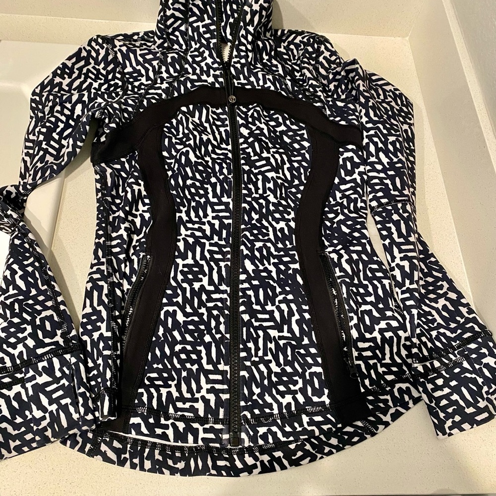 Lululemon full zip jacket